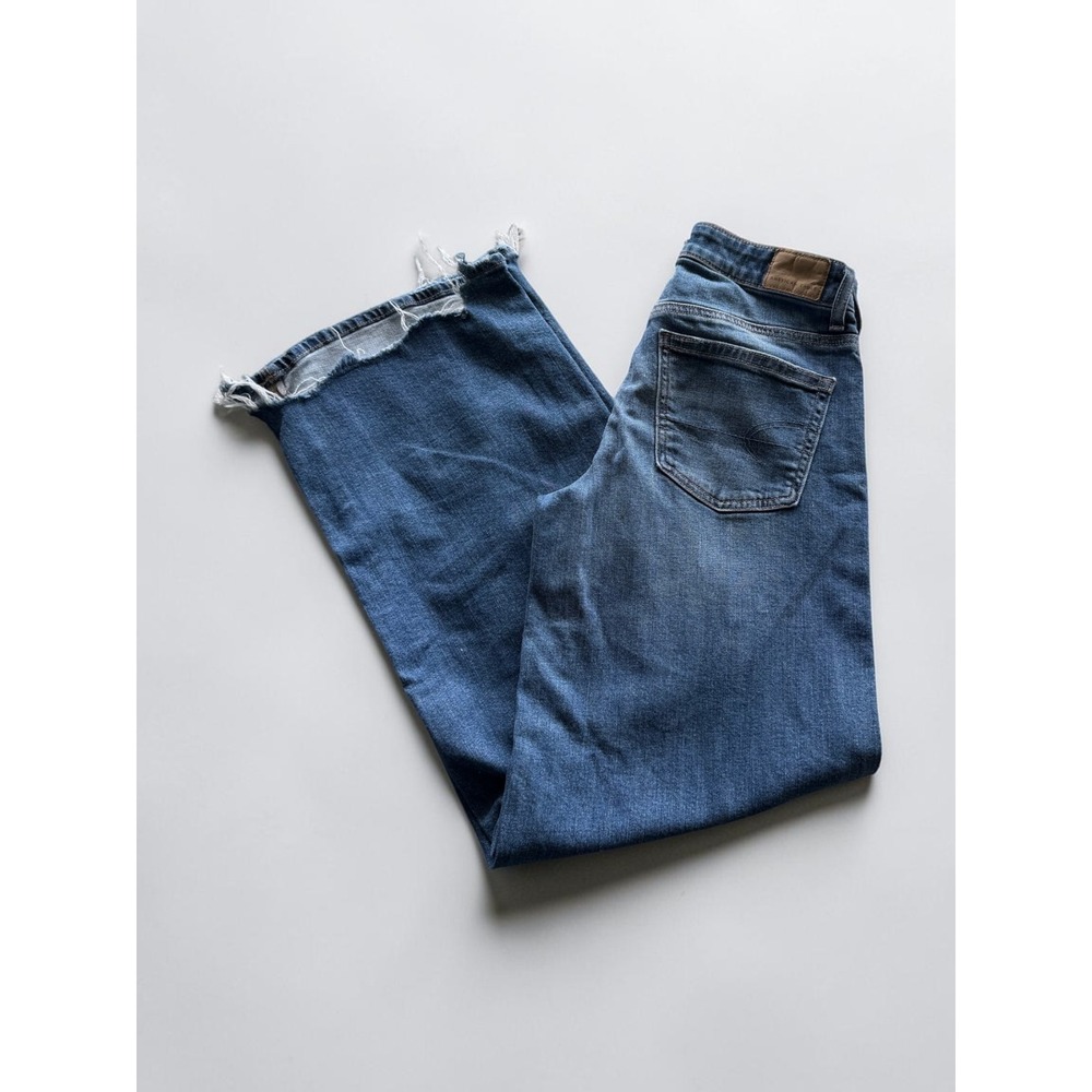 American Eagle High Waisted Wide Leg Jeans Medium Wash Raw Hem Size 000 Regular